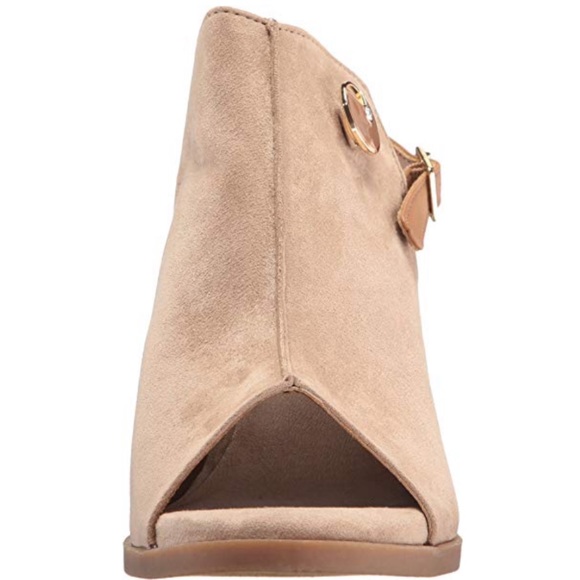 Interchangeable Charm Peep Toe Kitten Heel Sandal - Picture 4 of 4